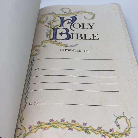 Giant Print Reference Bible with Concordance King James Version Bonded Leather - Picture 6 of 16